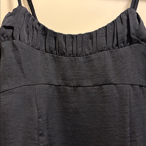 Banana Republic Black Satin Spaghetti Strap Camisole - Picture 6 of 6